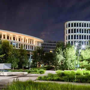 Sound Garden Airport Hotel Warszawa