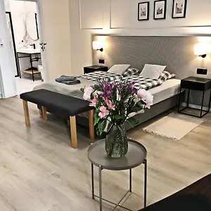 Anny 5 Lejlighedshotel Kraków