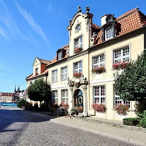 5* Hotel Podewils Old Town